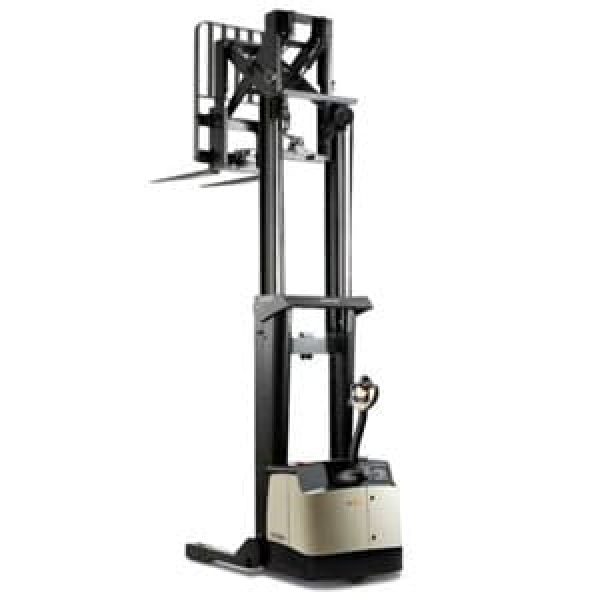 SHR 5000 (Reach Stacker)